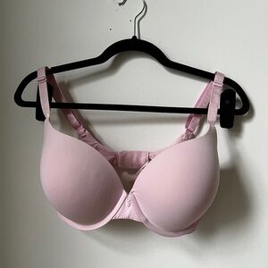 Victoria's Secret Tshirt push up Light Pink Bra